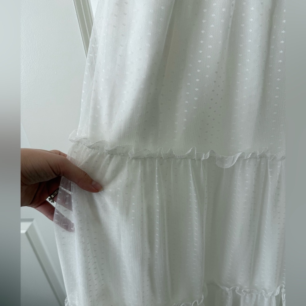 Selfie Leslie White Mesh Overlay Tiered Bustier Maxi Dress - Picture 4 of 6